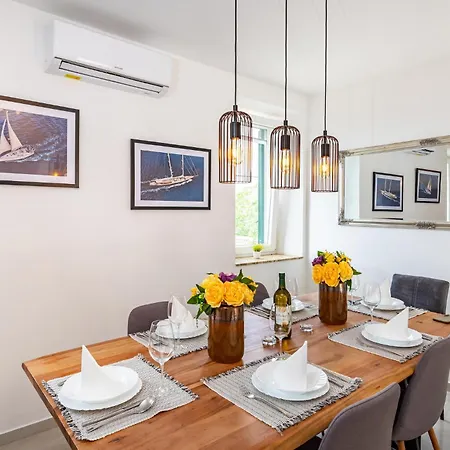 Holiday home Urumovac Milovci
