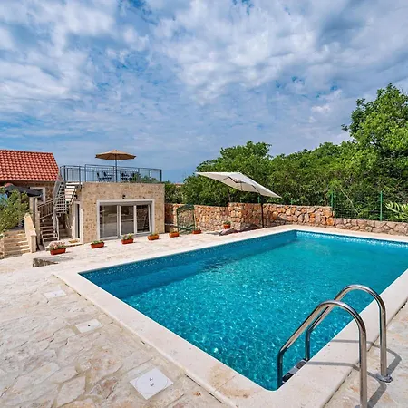 Urumovac Holiday home *